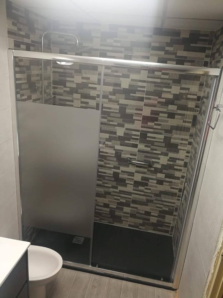 114efbe7-d407-4b30-8585-4e81e90d2b5b