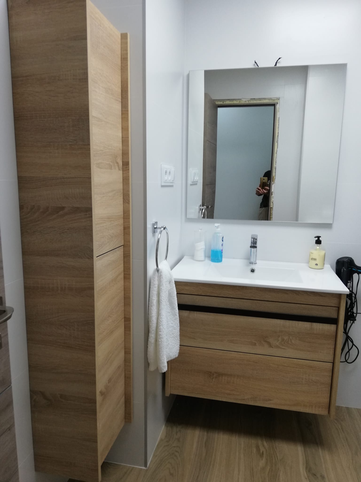 203b04f4-0e3c-4a7c-93a4-00e00df16f6c