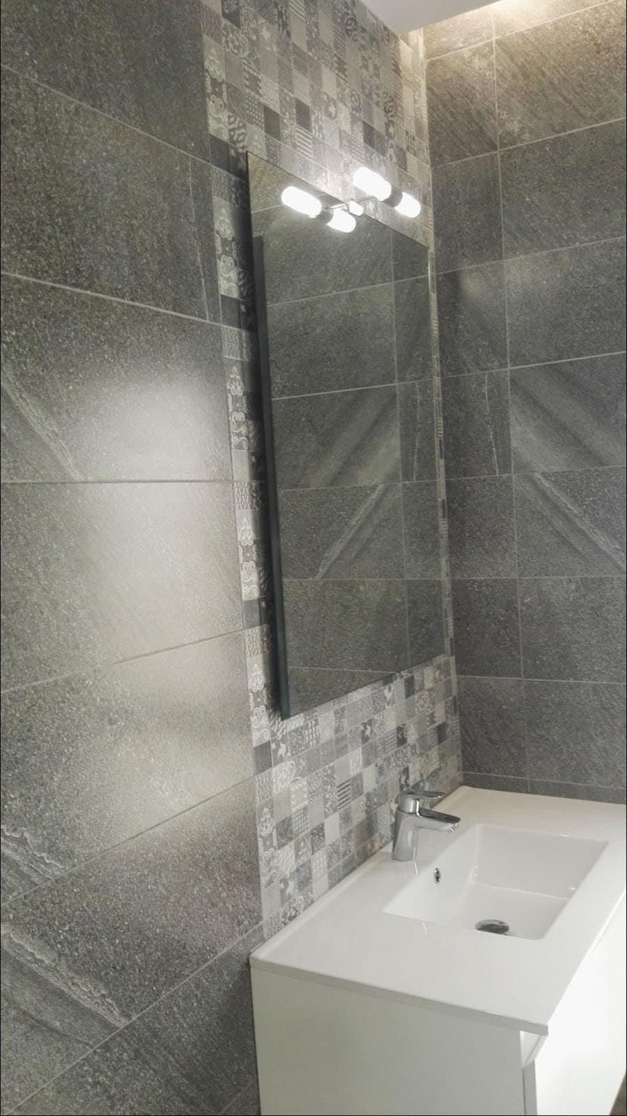 34c3021d-bf78-4b6b-b126-a7c43f6876bd