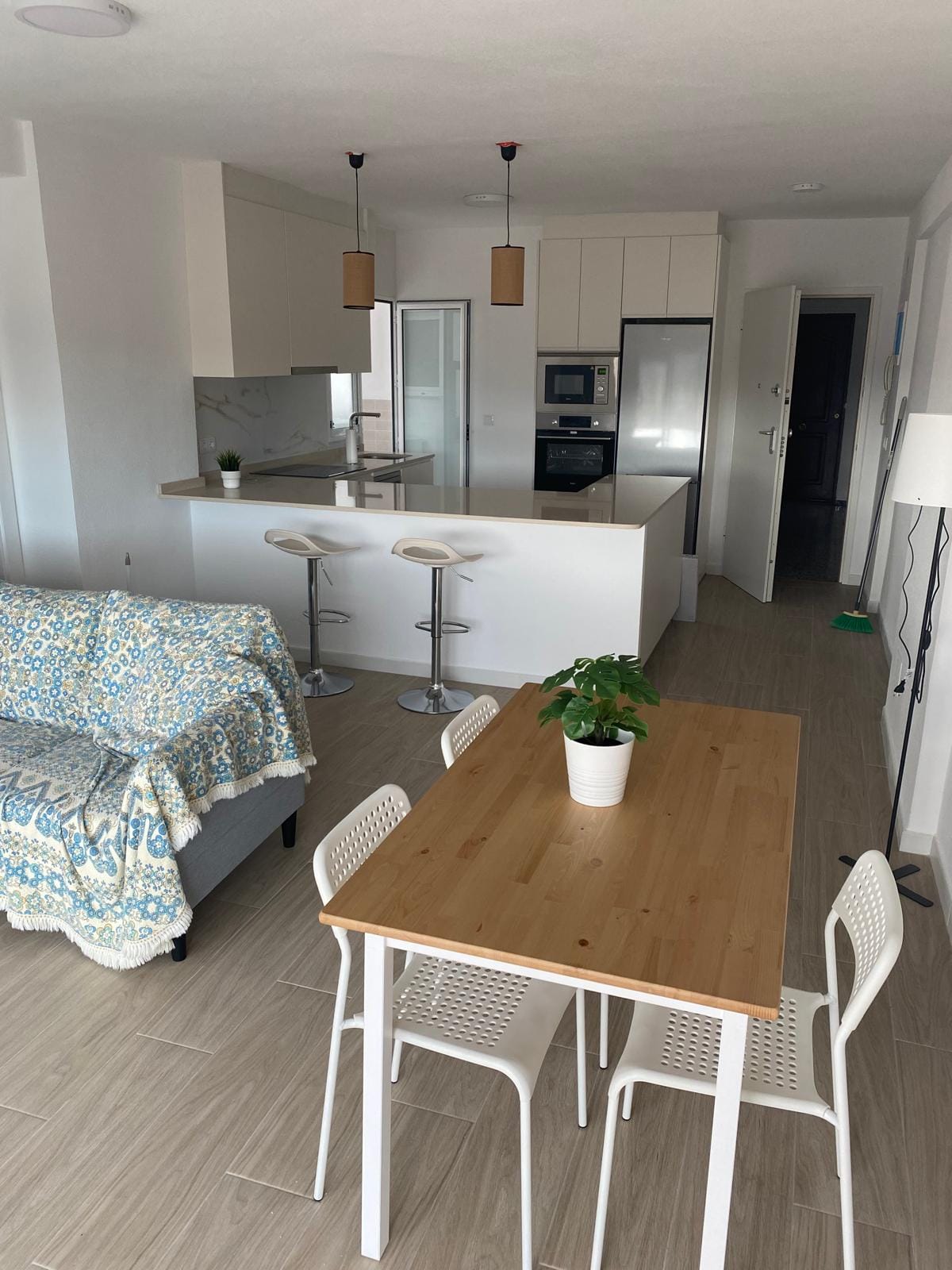 36147609-cb73-4179-862a-12dbbda6b400