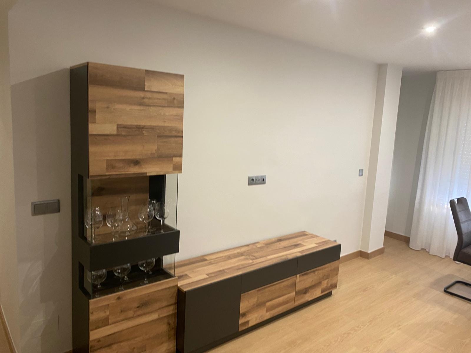 596bef5b-ac92-4289-a80b-1f18b17a4b32(1)