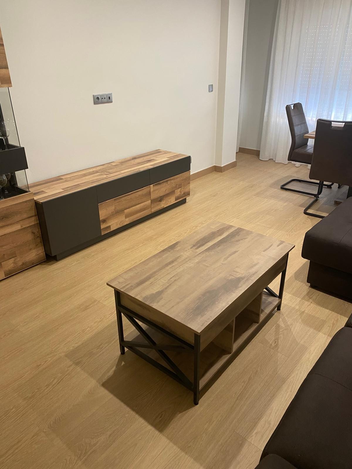 65fee5e8-7123-40d5-afc3-d397ba12d4bd