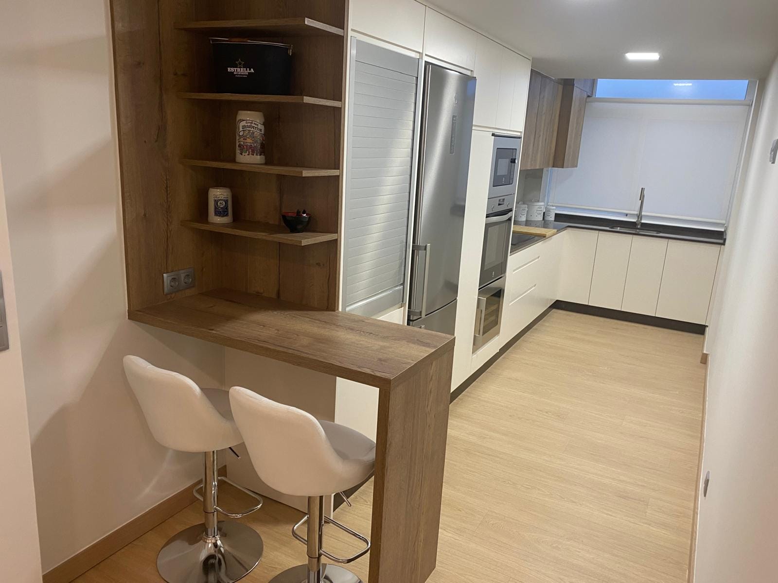 6a059566-0ca2-401f-a321-dbbf8567f0e5(1)