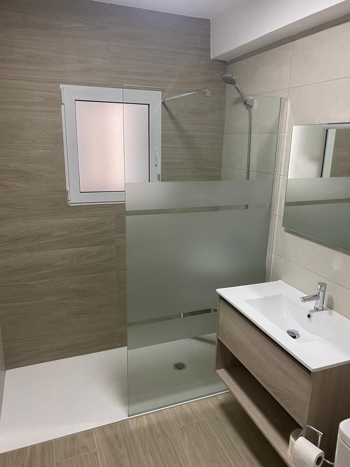 7a44499b-b2d9-42e4-b00c-c208529ba94d