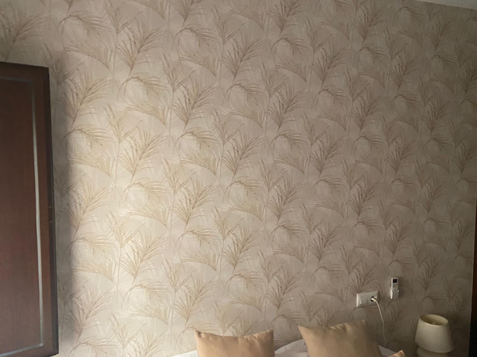 ec8c253d-3371-456e-9192-bb7599518662