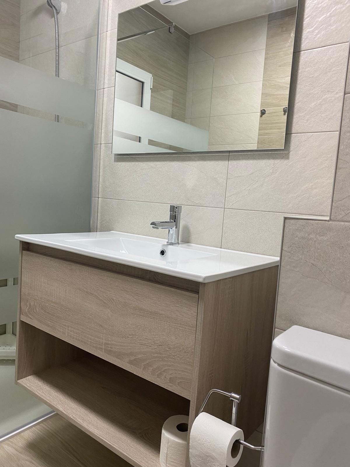 fabfd32f-c4fe-46d8-89d1-a1acbdd18427